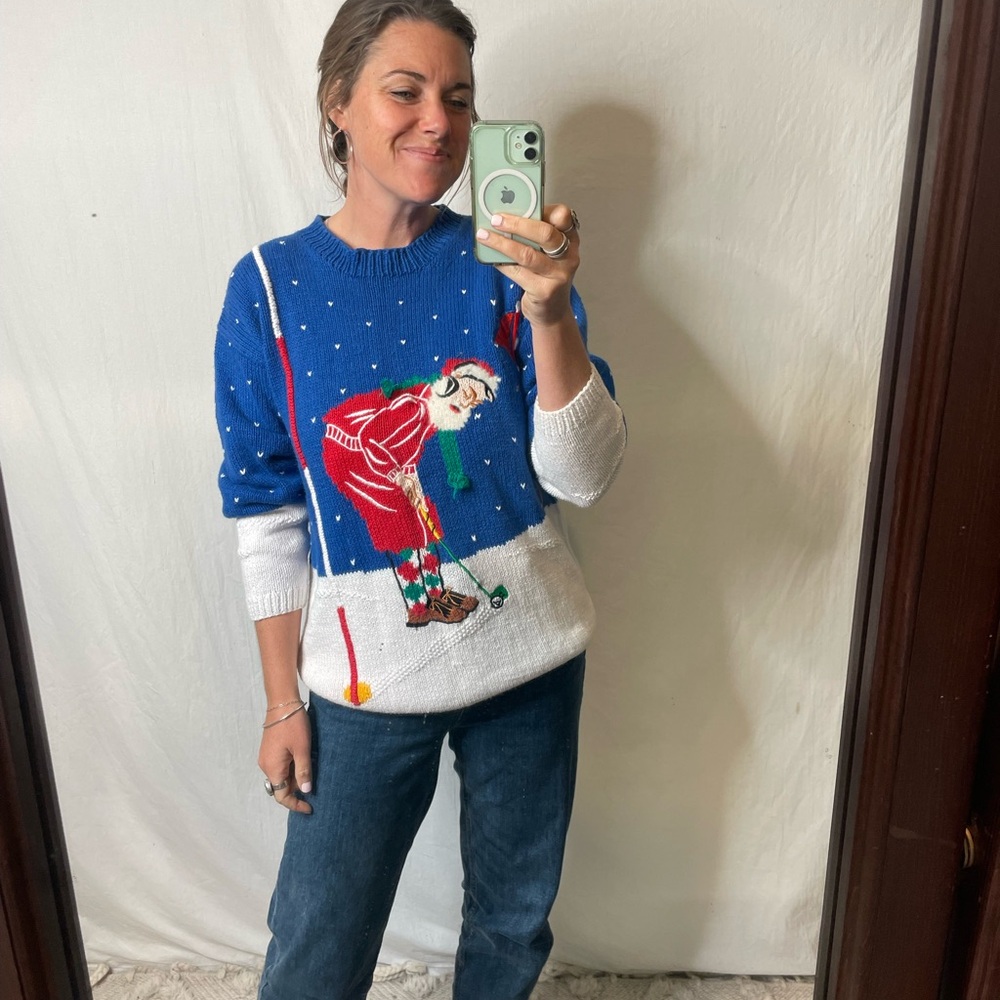 Izod Hand Knit Ramie Cotton Golfing Santa sweater perfect for the holidays!